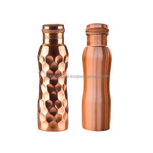 Bouteille d'eau en cuivre de haute qualité, ml, meilleure qualité, couleur naturelle, taille personnalisée, pour utilisation au bureau et au travail - Product Image 2