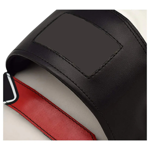 Mitaine d'entraînement sportive Focus Pad Premium avec rembourrage absorbant les chocs, poignée ergonomique confortable et conception durable pour la boxe - Product Image 6