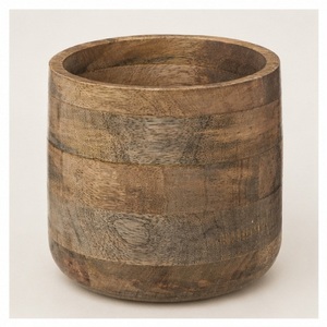 Pot de fleurs rond en bois rustique et jardinière d'extérieur en pin naturel durable pour la décoration de balcon et de jardin (vente en gros) - Product Image 1