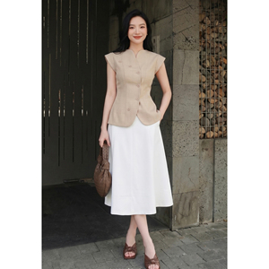 Chaleco sin Cuello con Mangas Cortas Color Beige para Mujer, Elegante, Entallado, con Botones, Casual, para Oficina, Poliéster y Elastano, YONA - Product Image 2