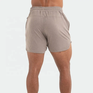 Pantalones Cortos de Malla Sublimados de Alta Calidad Personalizados OEM - Ropa Deportiva Personalizada para Hombre, Pantalones Cortos de Malla Resistentes para Hombre - Product Image 6