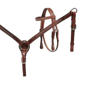 Conjunto de cabezada y correa de pecho de equitación western de perfil alto, de cuero genuino, con cierre de hebilla ajustable, herrajes en tono plateado y flecos - Product Image 3