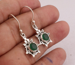 Natural Green Onyx <b>Earrings</b> 925 Sterling <b>Silver</b> - Vintage Victorian Style Emerald Green Gemstone <b>Dangles</b> - B2B Wholesale Jewelry - Product Image 2