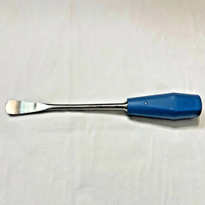Elevador ortopédico estilo Wagner ligeramente curvado de 13 pulgadas de Jamso Industries, instrumento quirúrgico - Product Image 2
