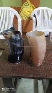 Verre artisanal traditionnel moderne en véritable corne de buffle d'Inde, nouveau design naturel, idéal pour la production de miel et de miad. - Product Image 2