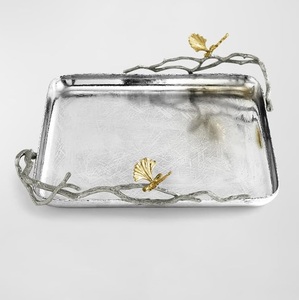 Plateau de service en métal de luxe avec motif de branche décorative, plateau de table plaqué argent et or pour la décoration de la maison - Product Image 1