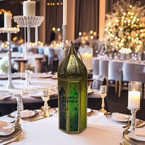 Lanterne élégante à suspendre pour bougie chauffe-plat 2026 avec un design délicat, idéale pour les mariages, la décoration intérieure ou l'éclairage extérieur paisible - Product Image 1