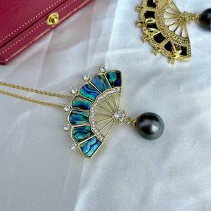 Broche de Alta Gama con Incrustaciones de Microcirconitas, Estilo Artístico Chino, con Forma de Abanico Baobei, Estilo Vintage, para Colgantes de Perlas - Product Image 1