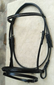 Confort de cheval de Super qualité et bride de cheval anatomique décorative fantaisie avec couvre-chef et bandeau de nez rembourrés doux - Product Image 3