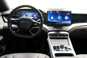 BYD Sealion 06 Sedán, Auto Eléctrico con Batería de Litio y Más de 700 km de Autonomía - Product Image 5