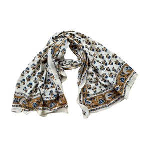 Accessoires de mode élégants en tissu de qualité supérieure pour foulards carrés légers et doux pour femmes commandes à faible quantité minimale de commande - Product Image 1