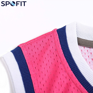 Camiseta Ligera para Jugador de Baloncesto, Tejido Atlético Transpirable, Ropa Deportiva de Diseño Personalizado para Entrenamiento y Competición - Product Image 4