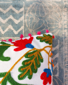 Nueva Llegada 2026, Fundas de Cojín Suzani con Bordado Floral y Animal Hecho a Mano por Diseñadores, Hermosas Fundas Decorativas con Patrones - Product Image 3