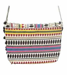 Pochette élégante en résine avec motifs chics, sac à main coloré en résine pour femme, idéal pour les soirées, à prix abordable - Product Image 4