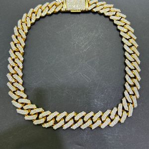 Cadena Cubana de Plata 925 Chapada en Oro con Moissanita para Hombre, Diseño Premium Hiphopstar, 18mm de Ancho, Certificación IGI - Product Image 5