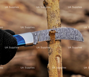มีดพับปลายแหลมเหล็กดามัสกัสคุณภาพสูง UA Supplies พร้อมปุ่มล็อคแบบ Thumb Knob ขนาด 7 นิ้ว ใบมีดตรง สำหรับล่าสัตว์ กิจกรรมกลางแจ้ง และงานไม้ - Product Image 6