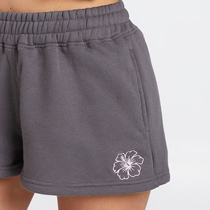Shorts décontractés personnalisés DTG pour femmes en polyester et coton avec cordon de serrage, imprimé graphique personnalisé, coupe décontractée, vêtements décontractés - Product Image 3