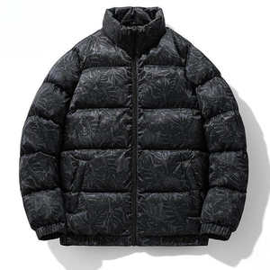 Veste matelassée imperméable sur mesure de haute qualité pour hommes, couleur personnalisée, coton 340 GSM avec fermeture éclair frontale et logo 2026 - Product Image 1
