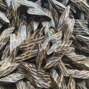 Venta al por mayor desde Vietnam: Astillas de madera de Oud Tigre de 5 kg para quemador de incienso, madera aromática, elegante y exótica. - Product Image 3