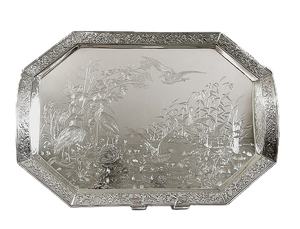 Ensemble de vaisselle en métal rond de Noël classique avec plateau de service décoratif ajoute de la fête à votre table à manger - Product Image 5