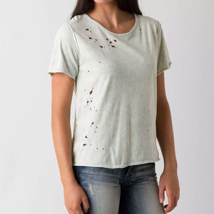 เสื้อยืดผ้าฝ้าย 100% แบบดิสเทรส ขายส่ง รับทำโลโก้ เสื้อยืดผู้หญิงแบบดิสเทรส ดีไซน์ล่าสุด เสื้อยืดผู้หญิงแบบดิสเทรสสำหรับฤดูร้อน - Product Image 1