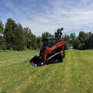 Chargeuse-pelleteuse compacte Kubota de qualité supérieure, mini-chargeuse robuste, équipement idéal pour entrepôt, ferme et chantier - Product Image 3