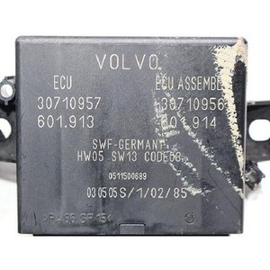 ECUs y Módulos de Computación S80 Usados 30710957 - Product Image 6