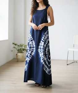 Robe longue bohème tie-dye pour femme, dos nu, sans manches, coupe ample, en viscose tissée, idéale pour l'été et la plage - Product Image 2