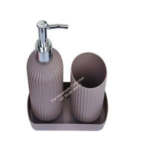 Juego de Baño de Cinco Piezas de Resina Minimalista Clásico Hecho a Mano, Dispensador de Jabón, Vaso, Gris, Forma Personalizada, Ecológico - Product Image 6