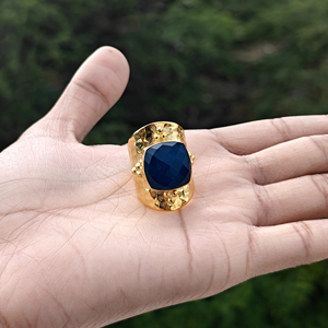 Modern luxury <b>statement</b> <b>ring</b> cushion cut apatite jade adjustable <b>ring</b> solid brass 18k gold plated hammered texture band <b>rings</b> - Product Image 4