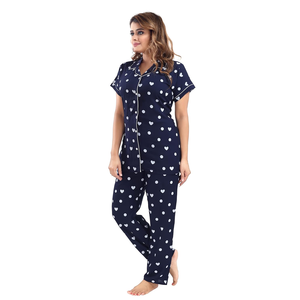 Vêtements de nuit pour femmes à usage quotidien, imprimés, design personnalisé, col rabattu élégant, vêtements de nuit tendance pour femmes de BD - Product Image 6