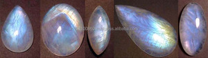 PDM Gems Accessoires Lot de Cabochons en Pierre de Lune Arc-en-ciel Bleue Naturelle, Formes Assorties, Pierres Semi-Précieuses Calibrées en Vrac, Vente en Gros - Product Image 2