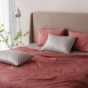Parure de lit 300TC 100% Coton Satiné Tissé Style Moderne Couleur Unie Teinte Unie avec Taie d'oreiller, Housse de couette et Drap-housse - Product Image 4