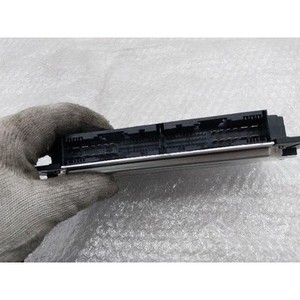 X5 ECU et modules informatiques d'occasion 6135917682403 - Product Image 2