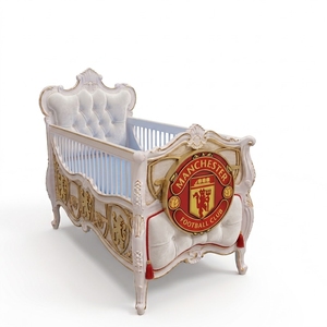 Cuna para Bebé Tallada a Medida, de Indonesia, con Tela de Terciopelo, Diseño Manchester United - Product Image 1