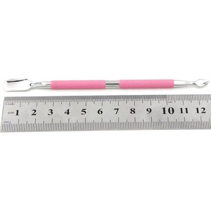 Empujador de Cutículas de Acero Inoxidable Rosa de Alta Calidad, Herramienta de Manicura y Pedicura, Empujadores de Cutículas con Logotipo Personalizado - Product Image 3