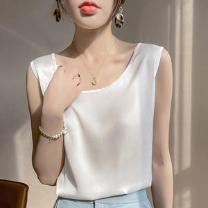 เสื้อกล้ามผ้าซาตินสำหรับผู้หญิง คอกลม ทรงหลวม ใส่สบาย เหมาะสำหรับใส่ลำลองช่วงฤดูร้อน - Product Image 2