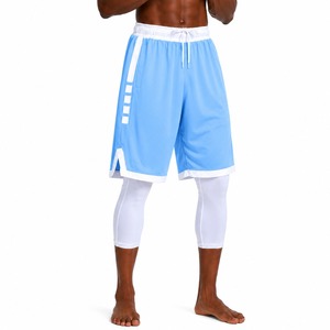 Shorts de basket-ball pour homme, bleu ciel et rayures blanches, séchage rapide, respirants, coupe classique, pour entraînement sportif et gym. - Product Image 1