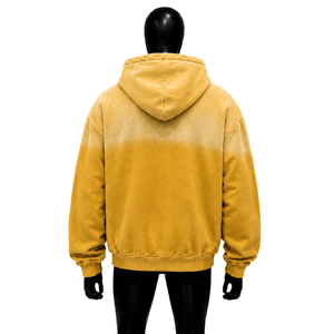 Sudadera con Capucha Amarilla de Alta Calidad, Moderna y con Diseño Gráfico, Estilo Urbano, con Estampado de Corazón y Texto 'Love Me', Cierre Frontal con Cremallera, Informal, Unisex - Product Image 2