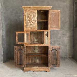 Armario Alto de Madera Reciclada Tallado a Mano, Arte Antiguo del Himalaya - Product Image 2