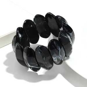 กำไลข้อมือเรซิ่น กำไลยางยืด สีพื้น เครื่องประดับลูกปัดมีมิติ - Product Image 2