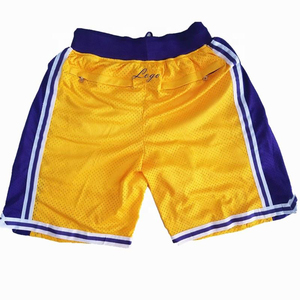 Shorts de basketball personnalisés pour hommes, jaune et violet, en mesh, avec cordon de serrage à la taille, style sportif, respirant, design à rayures latérales - Product Image 4