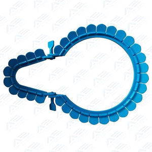 Retractor Lone Star de Alta Calidad para Veterinaria con Anillo y 5 Ganchos Adicionales, Instrumento Quirúrgico - Product Image 3