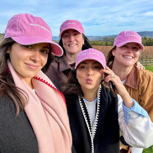 หมวกเบสบอลแบบ Snapback แฟชั่นสั่งทำขายส่ง ผ้าเดนิมยีนส์ ปักโลโก้ 3 มิติ หัวเข็มขัดโลหะ สำหรับทุกเพศ ใส่ได้ทั้งฤดูร้อนและกิจกรรมกลางแจ้ง - Product Image 5