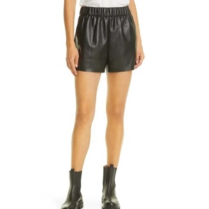 Shorts de Cuero para Mujer Hechos a Medida, Nuevo Estilo, Diseño Único, Shorts de Cuero Vacuno Personalizados para Mujer - Product Image 2