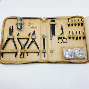 Kit d'installation d'extensions capillaires : Outils métalliques pour crochet de tirage, enfileur de boucles, pince à sertir pour bandes adhésives, ciseaux et peigne - Product Image 1