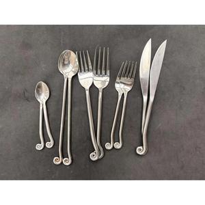 KSN Ensembles de vaisselle Viking de style médiéval faits à la main Décor brutaliste Couverts en spirale 10 Français Twisted End Single Couple Gift India - Product Image 4
