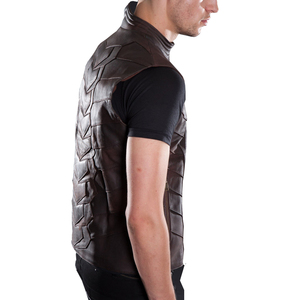 Chaleco de Motociclista de Cuero Marrón para Hombre, de Secado Rápido, Impermeable, con Espacio Oculto para Portación de Objetos - Product Image 3