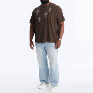 Camiseta Moderna de Manga Corta con Cuello Redondo y Diseño de Cruz con Pedrería, Estilo Urbano, Tela Jersey, Corte Regular - Product Image 1