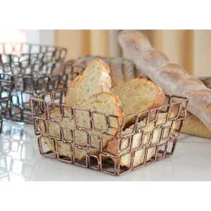 Porte-mouchoirs en métal minimaliste au design fabuleux, idéal pour les maisons modernes et les environnements professionnels - Product Image 5